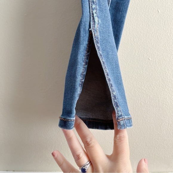 Anthropologie Pilcro Midrise Skinny Jeans‎ with Hem Slit, Size 26 - Picture 9 of 13